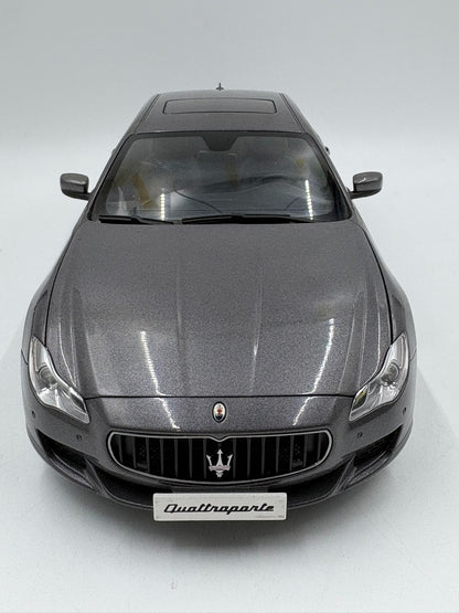 AUTOart 1 18 OpeningModel 1:18 - immagine 1