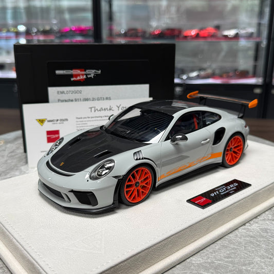 Make Up Porsche 911(991.2)GT3 RS 2018 1:18 Resin Model image 1