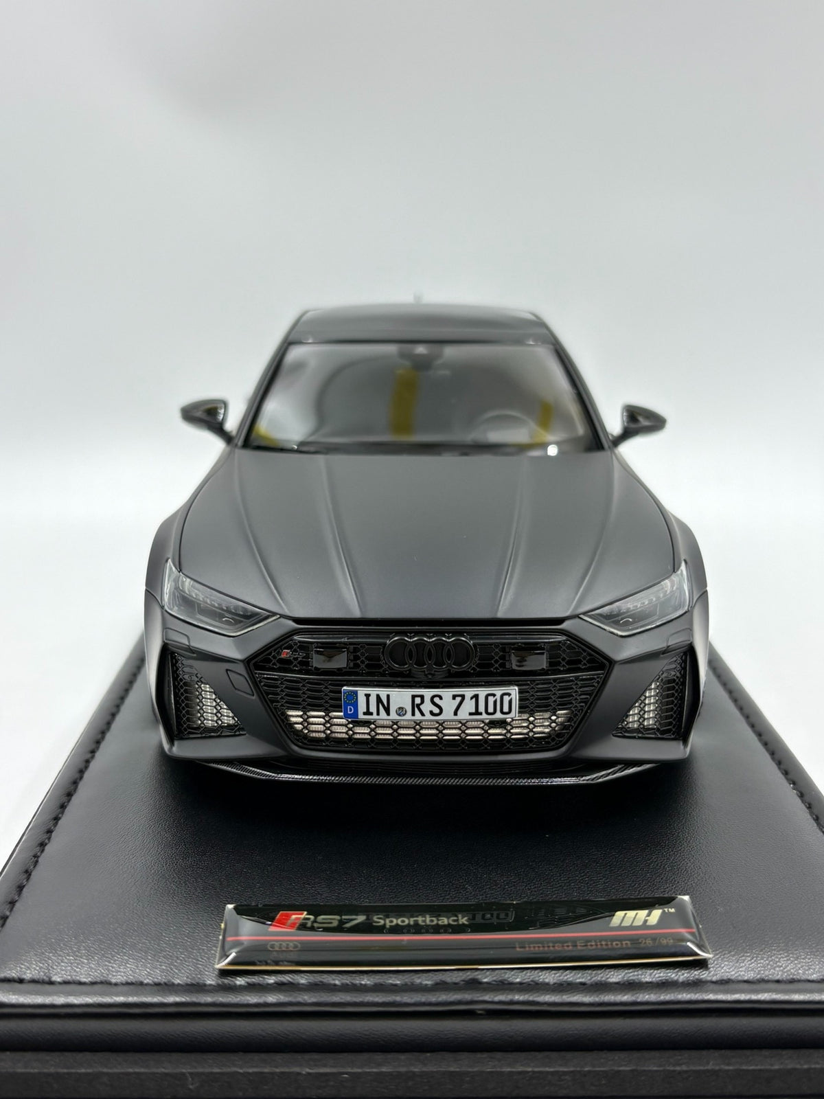 Scale Model MH 1 18 Sportback 1:18 - immagine 1