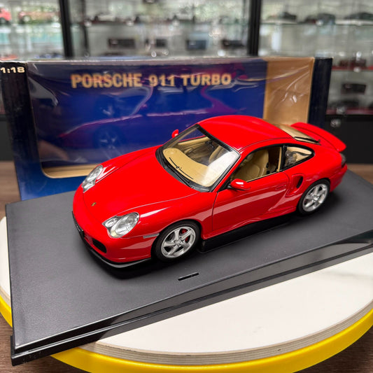 AUTOart Porsche 911 Turbo 1:18 Alloy Model image 1