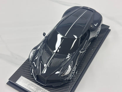 Scale Model 18 Bugatti BlackCarbon Fibre 1:18 - immagine 2