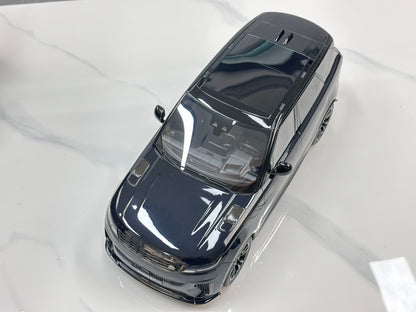 GT Spirit Land Rover Range SV EDIT TWO 1:12 Black - immagine 2