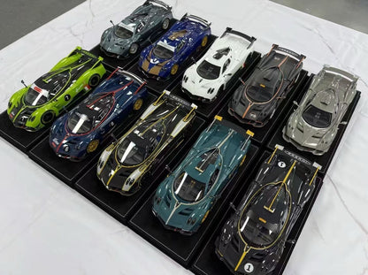 HH MODEL PaganiHuayra R 1:18 - immagine 2