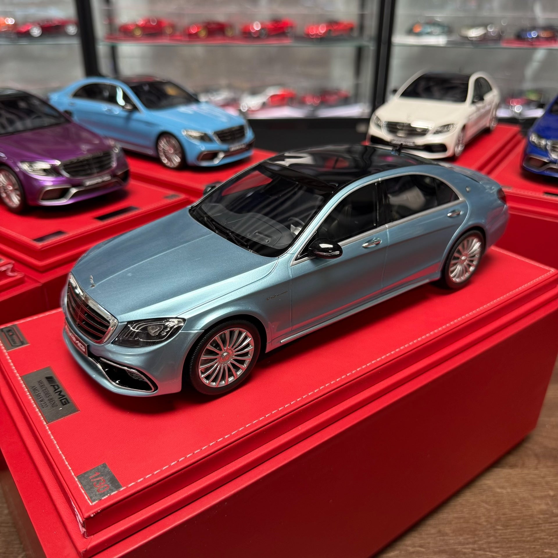 MK Mercedes-Benz S65 AMG W222 1:18 Resin Model image 2