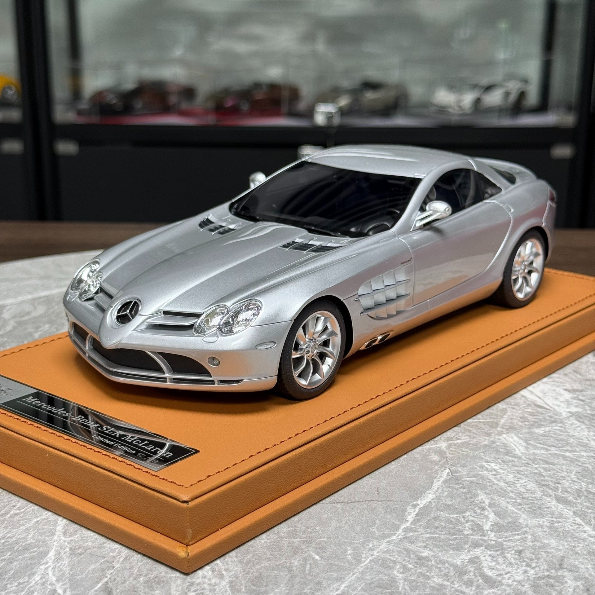 IVY Model Mercedes-Benz SLR Mclaren SLR 722 1:18 Resin Model image 2
