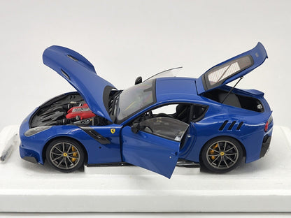 BBR Ferrarif 12 tdf 182107 1:18 Blue - immagine 2