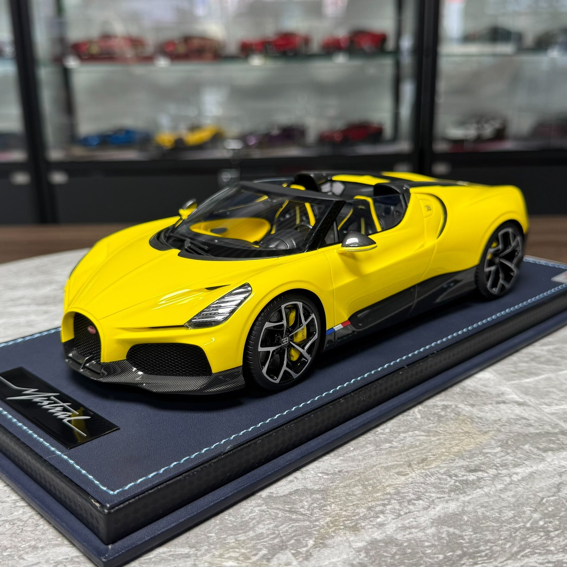 MR Bugatti W16 Mistral 1:18 Resin Model image 2