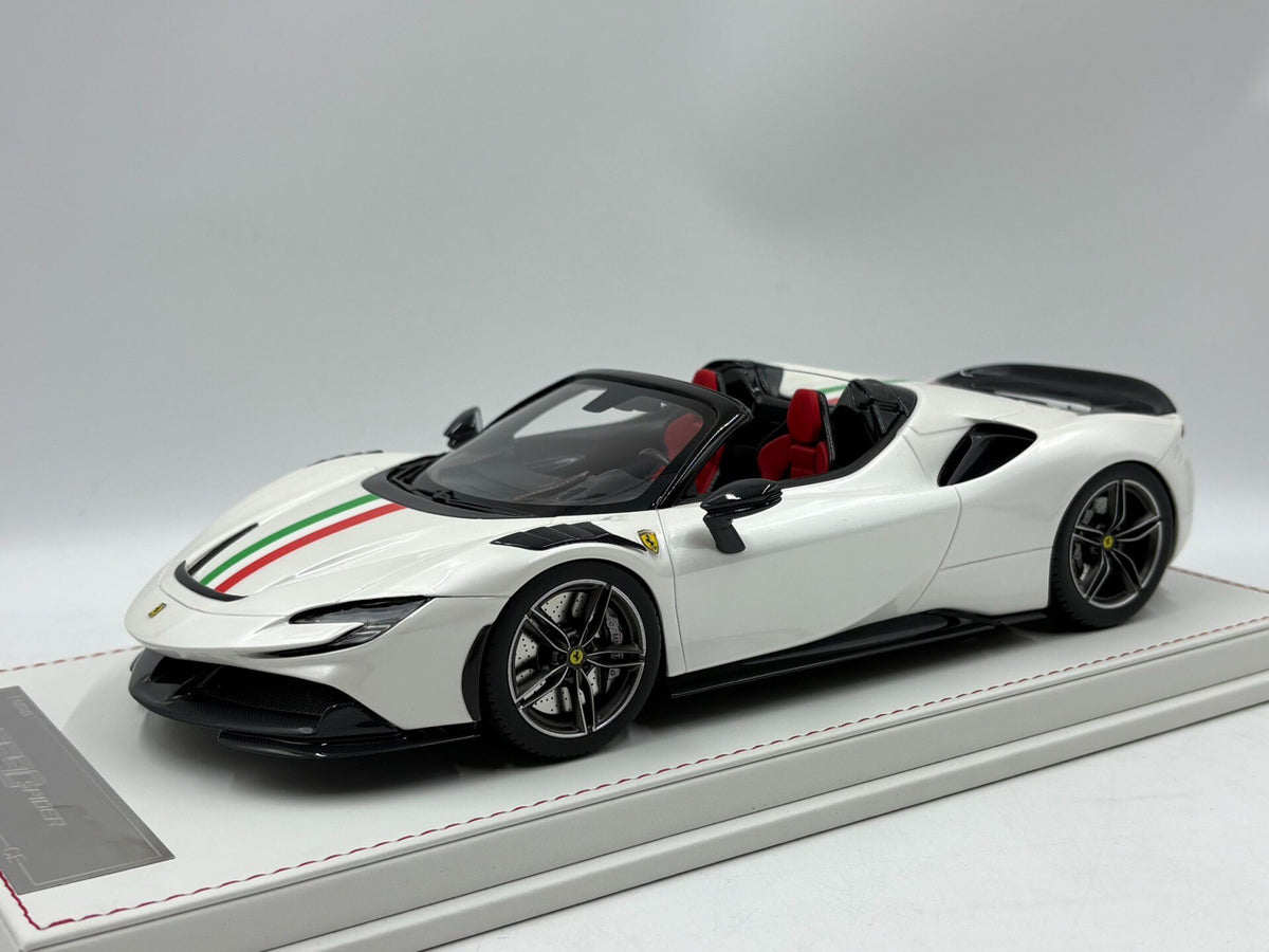 Scale Model 18ResinFerrariSF 90 Spider Pearl Pearl White - immagine 2
