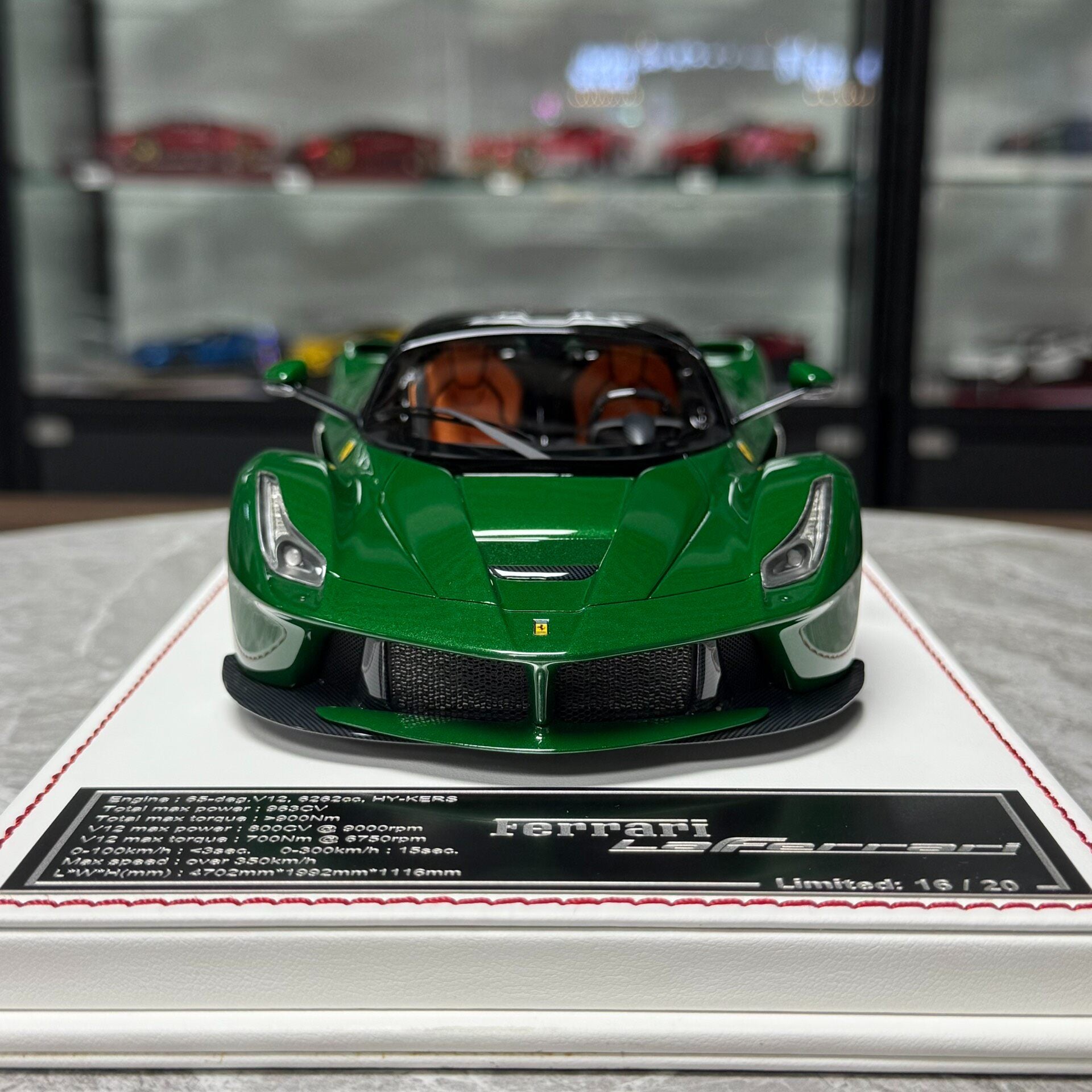 DG Ferrari LaFerrari 1:18 Resin Model image 2