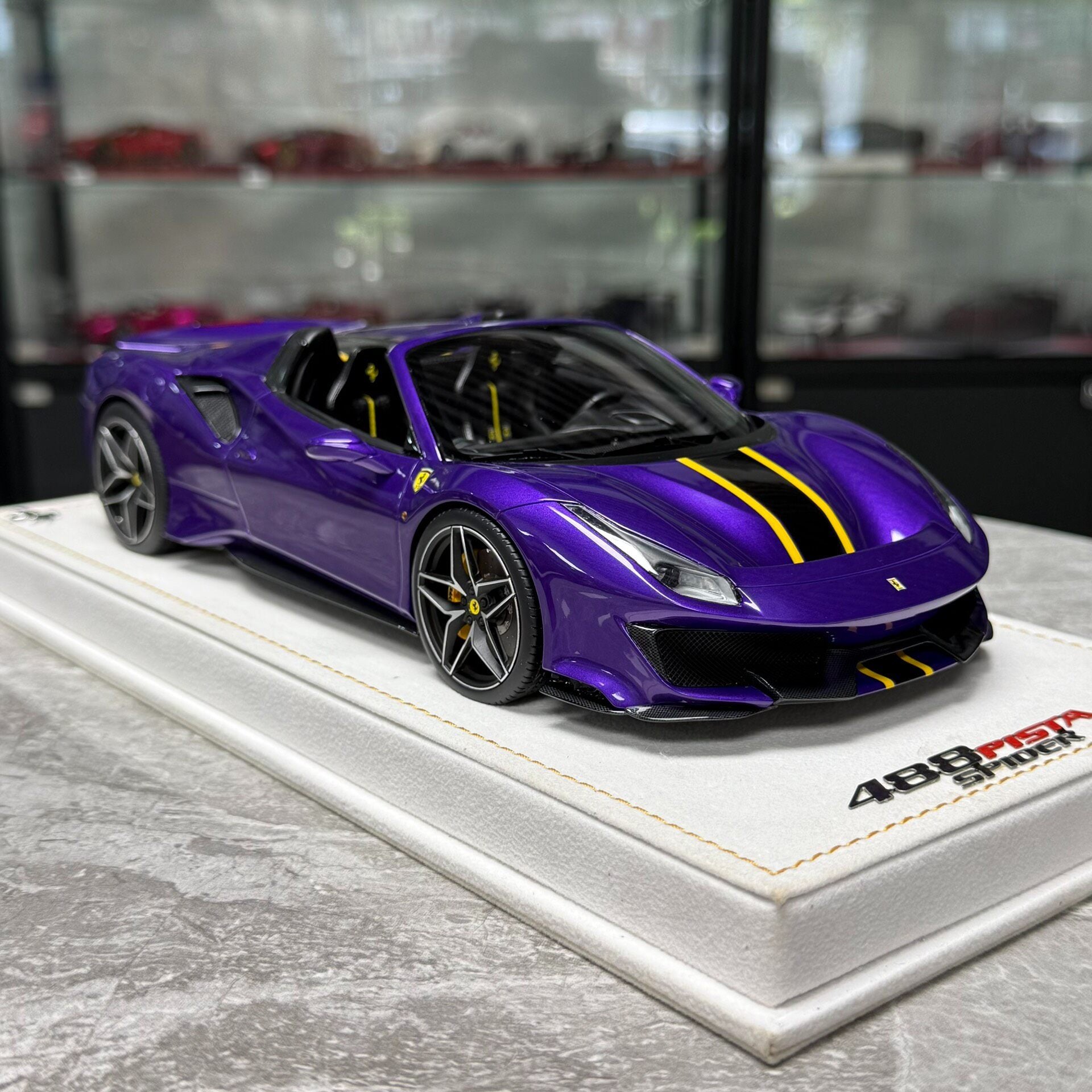MR Ferrari 488 Pista 1:18 Resin Model image 2