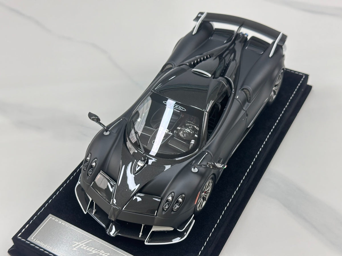 HH MODEL Pagani Huayra Matte 1:18 - immagine 2
