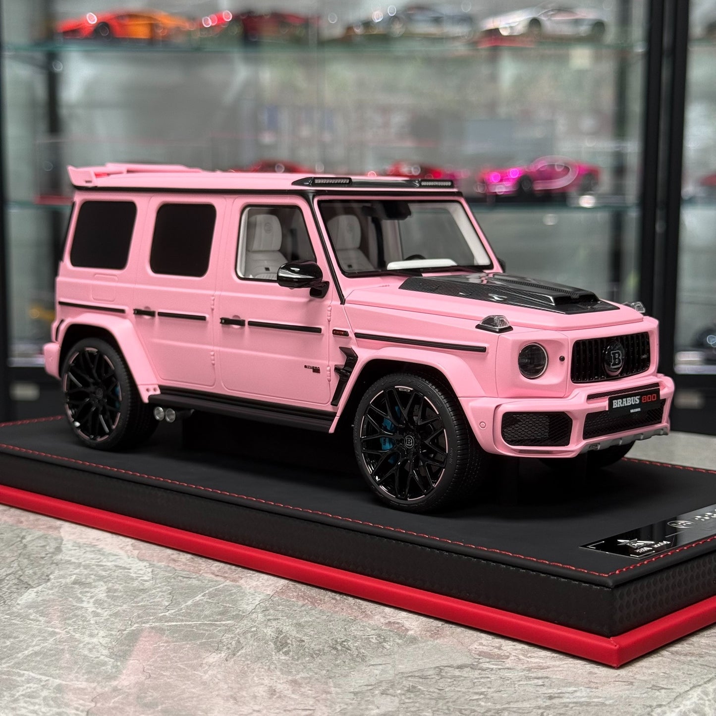 BBA Model Mercedes-Benz Brabus G800 1:18 Resin Model image 2