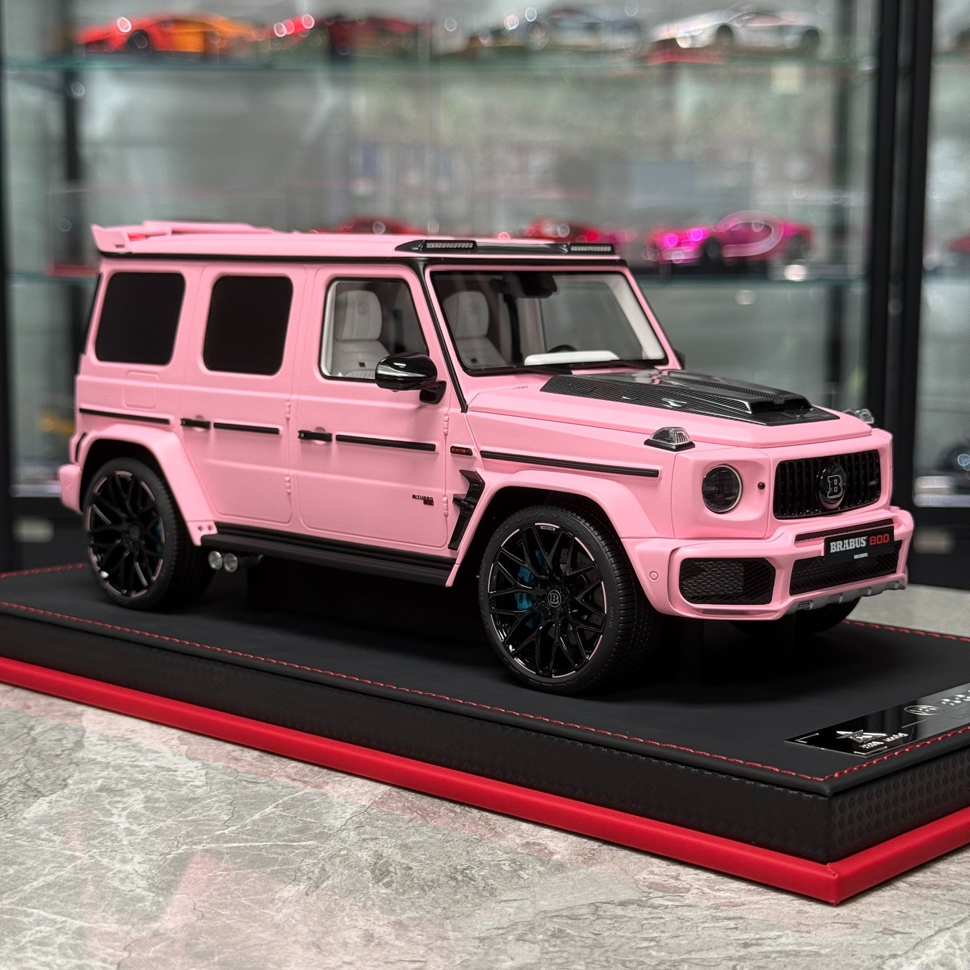 BBA Model Mercedes-Benz Brabus G800 1:18 Resin Model image 2