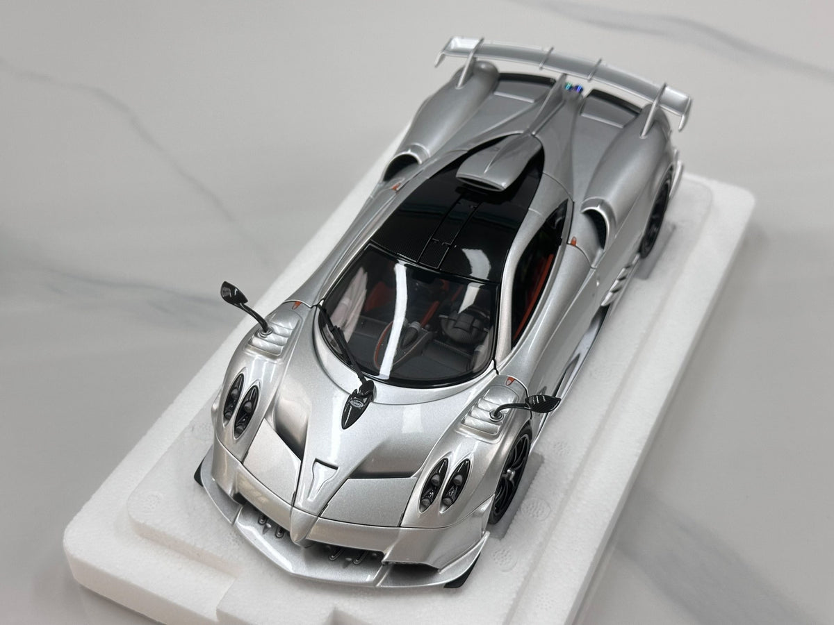 Scale Model LCD Pagani Imola L 125 1:18 Silver - immagine 2