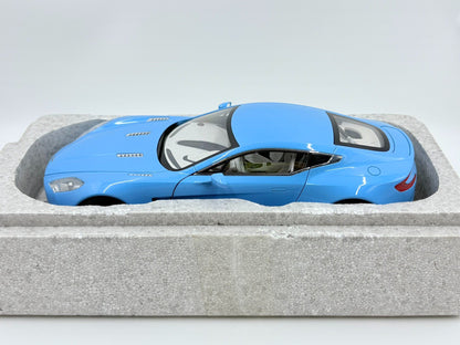 AUTOart Aston MartinONE-77 OpeningModel 1:18 - immagine 2