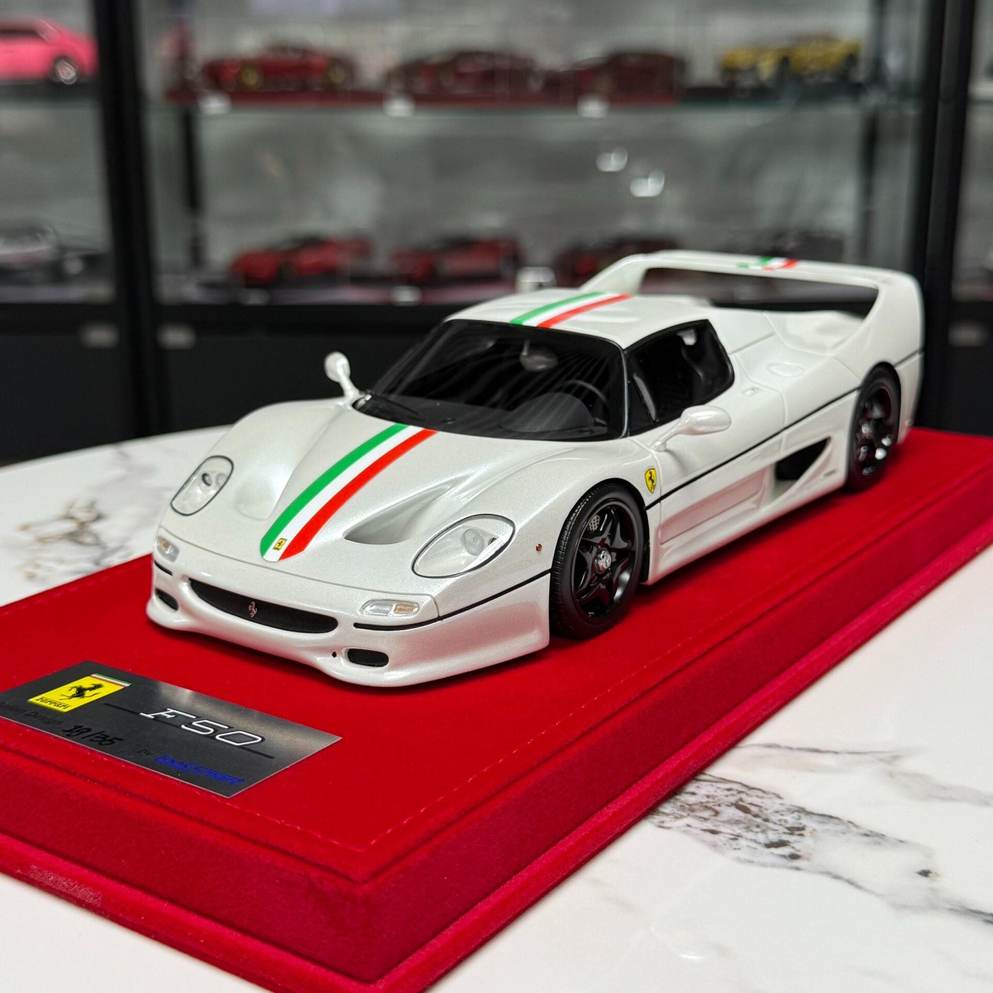 Looksmart Ferrari F50 1:18 Resin Model image 2