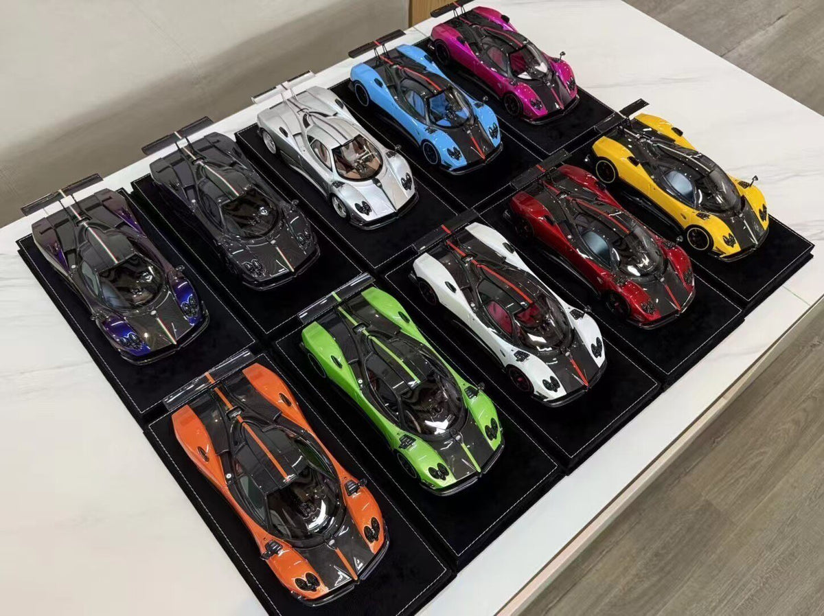 Scale Model 18 Pagani cinque 1:18 - immagine 2