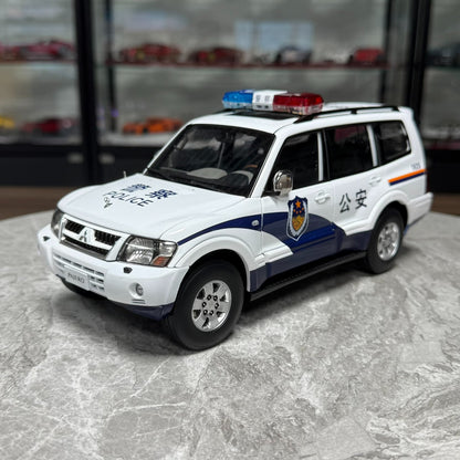 YC Model Mitsubishi V73 1:18 Alloy Model image 2