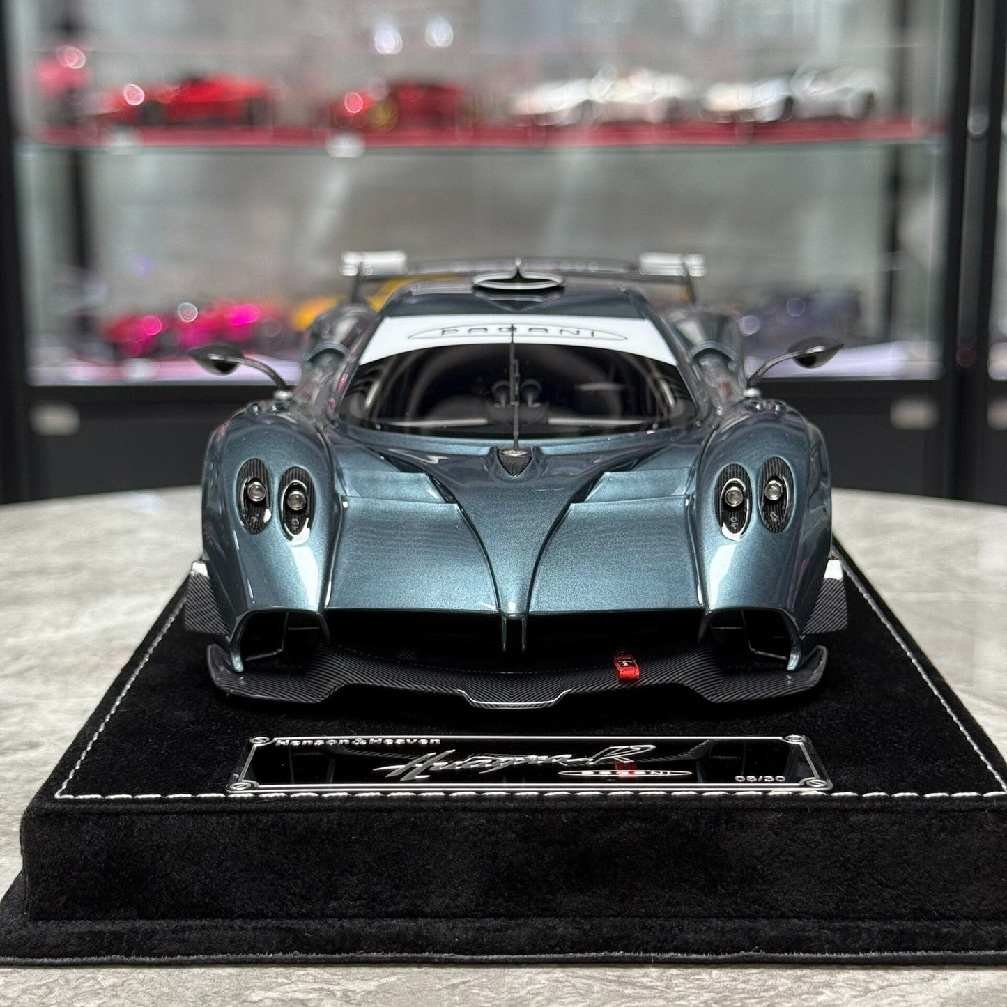 HH Model Pagani Huayra R 1:18 Resin Model image 2