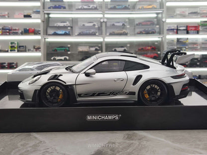 MINICHAMPS Porsche 911 992 GT RS 110062020 1:18 Silver - immagine 2