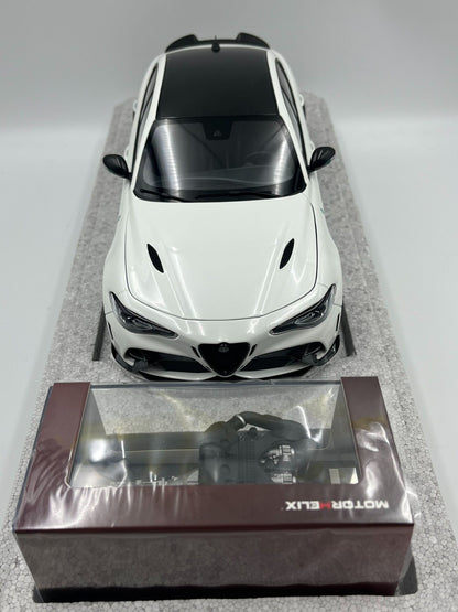 Scale Model MH 1 18 GTA 1:18 White - immagine 3