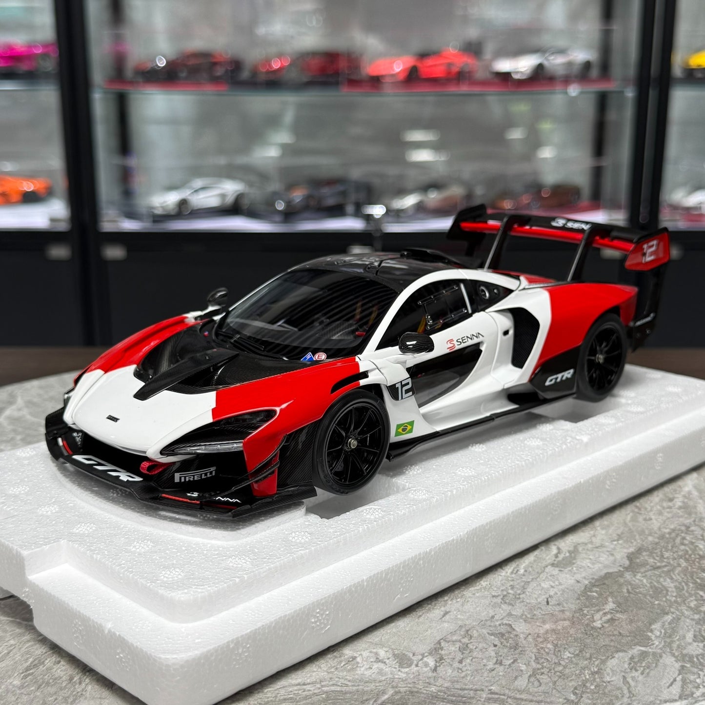 LCD Models McLaren GT-R 1:18 Alloy Model image 3