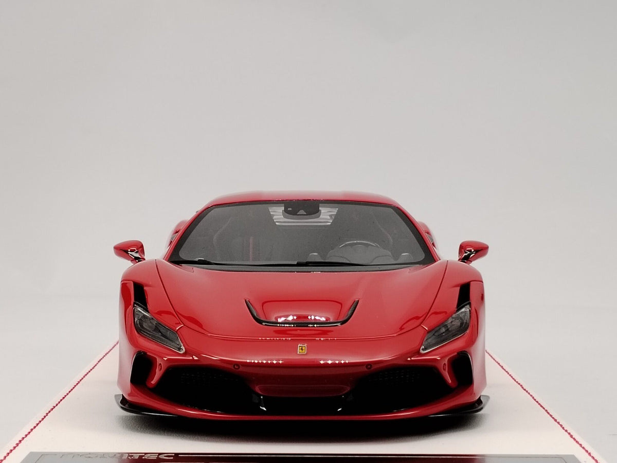 Scale Model DG FerrariF 8 Novetic DG200 1:18 Red - immagine 3