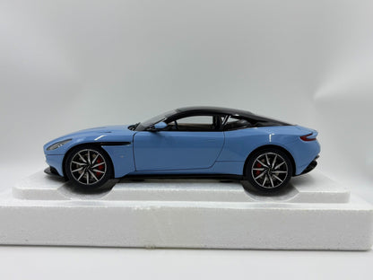 AUTOart AA 1 18 Aston MartinDB 11 1:18 Blue - immagine 3