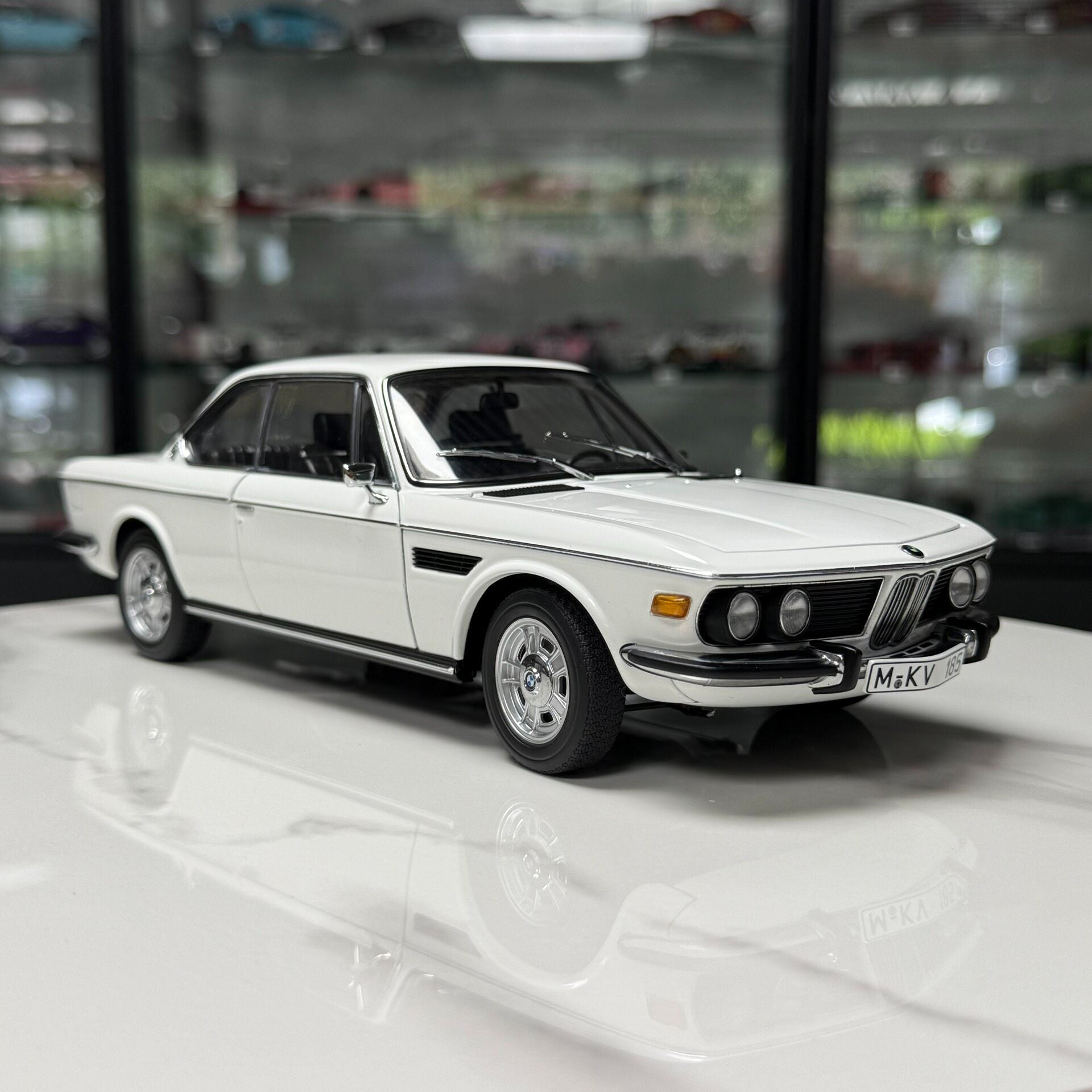 AUTOart BMW 3.0 CSi 1:18 Alloy Model image 3