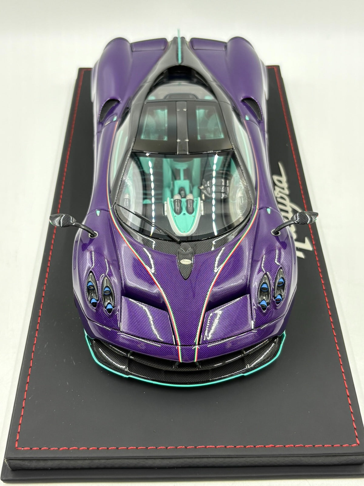 BBR Pagani Huayra Dinastia PurpleCarbon Fibre 1:18 - immagine 3