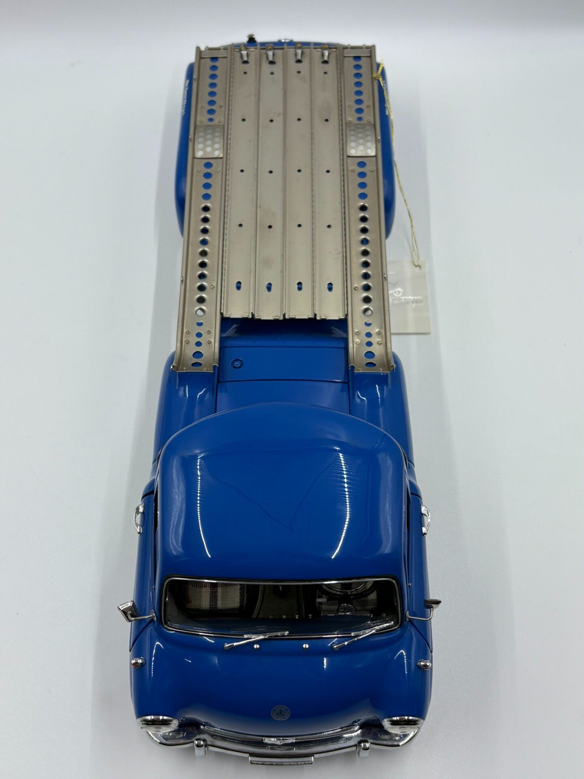 Scale Model CMC Mercedes-Benz 1/18DiecastModel - immagine 3