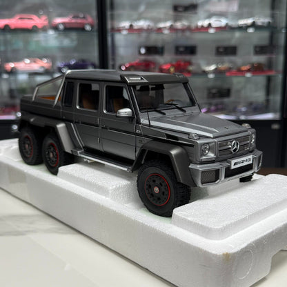 AUTOart 1 18AA Mercedes-BenzG 63 AMG 6X 6X6 1:18 - immagine 3