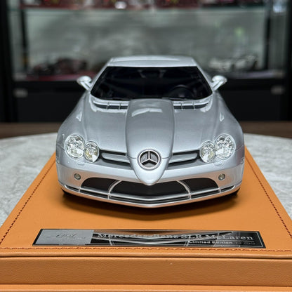 IVY Model Mercedes-Benz SLR Mclaren SLR 722 1:18 Resin Model image 3