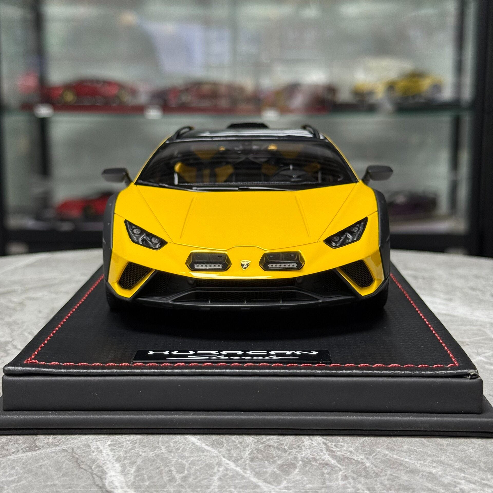 MR Lamborghini 1:18 Resin Model image 3