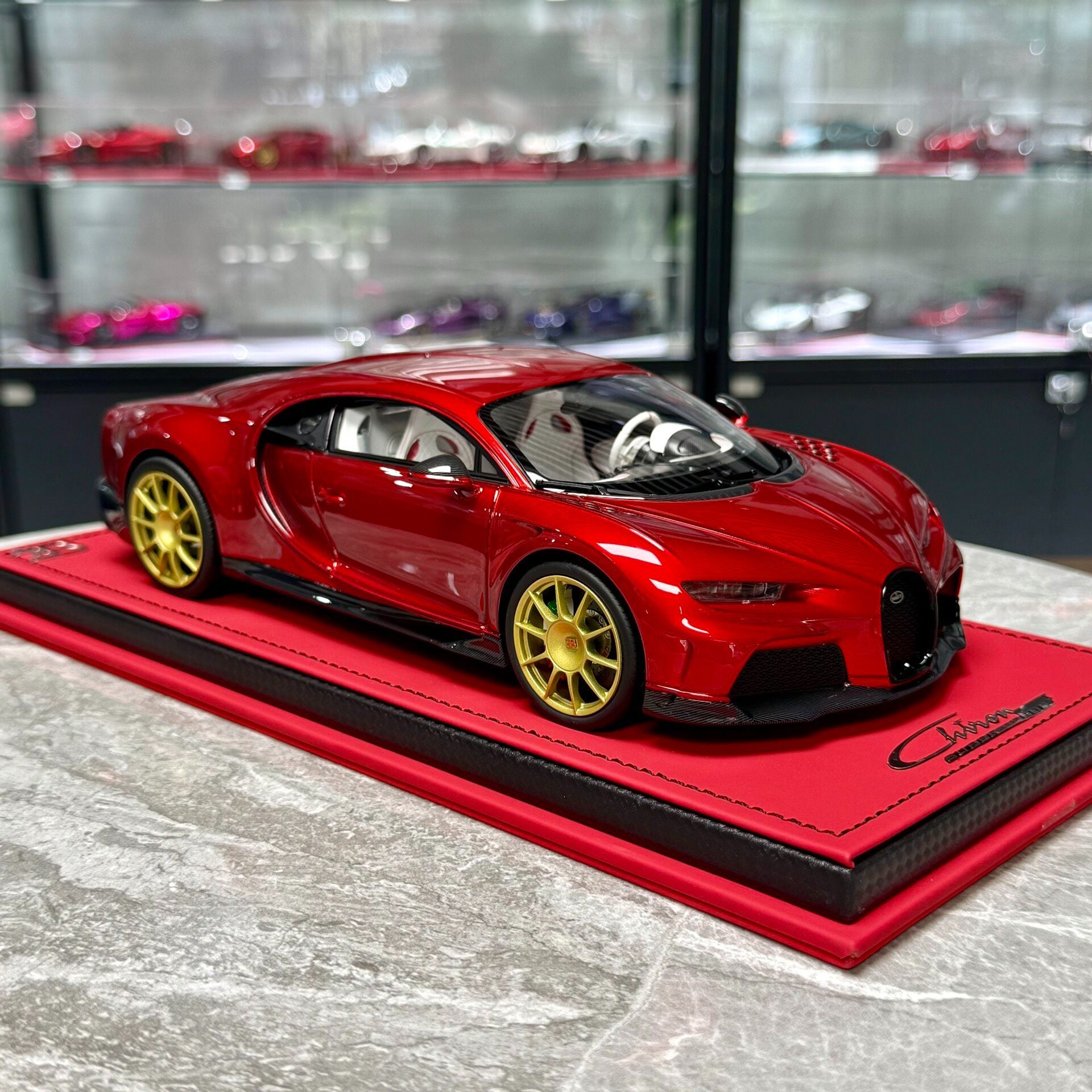 MR Bugatti Chiron Super sport 1:18 Resin Model image 3