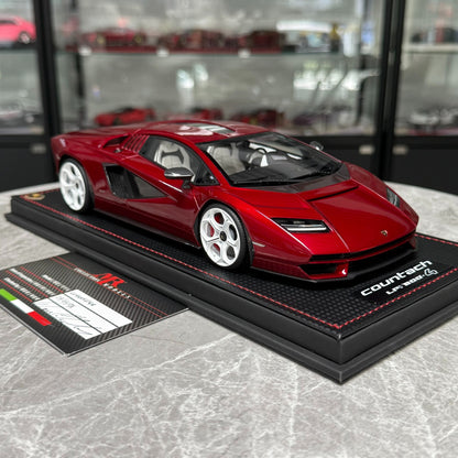MR Lamborghini Countach LPI800-4 1:18 Resin Model image 3