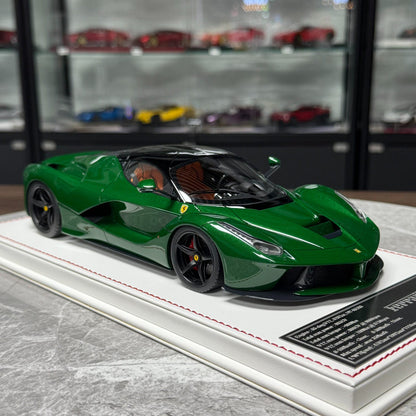 DG Ferrari LaFerrari 1:18 Resin Model image 3