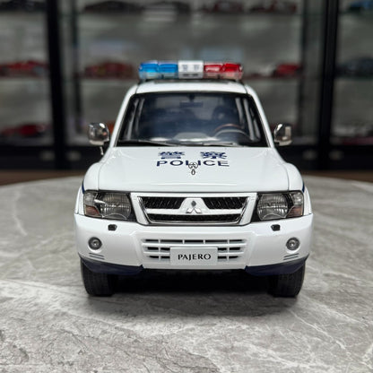 YC Model Mitsubishi V73 1:18 Alloy Model image 3