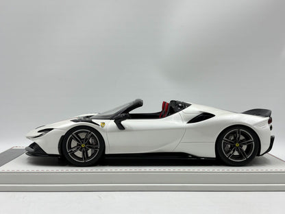 Scale Model 18ResinFerrariSF 90 Spider Pearl Pearl White - immagine 3