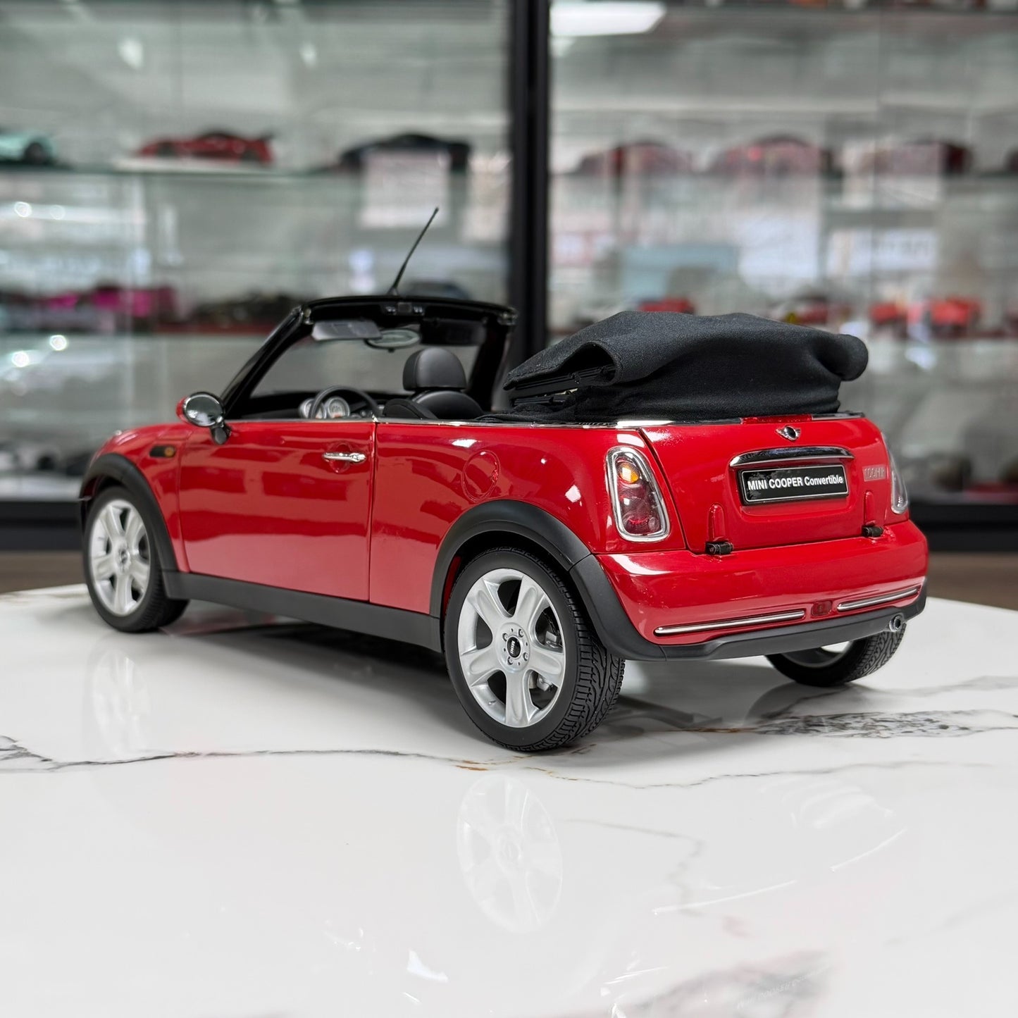 Kyosho MINI Cooper 1:12 Alloy Model image 3