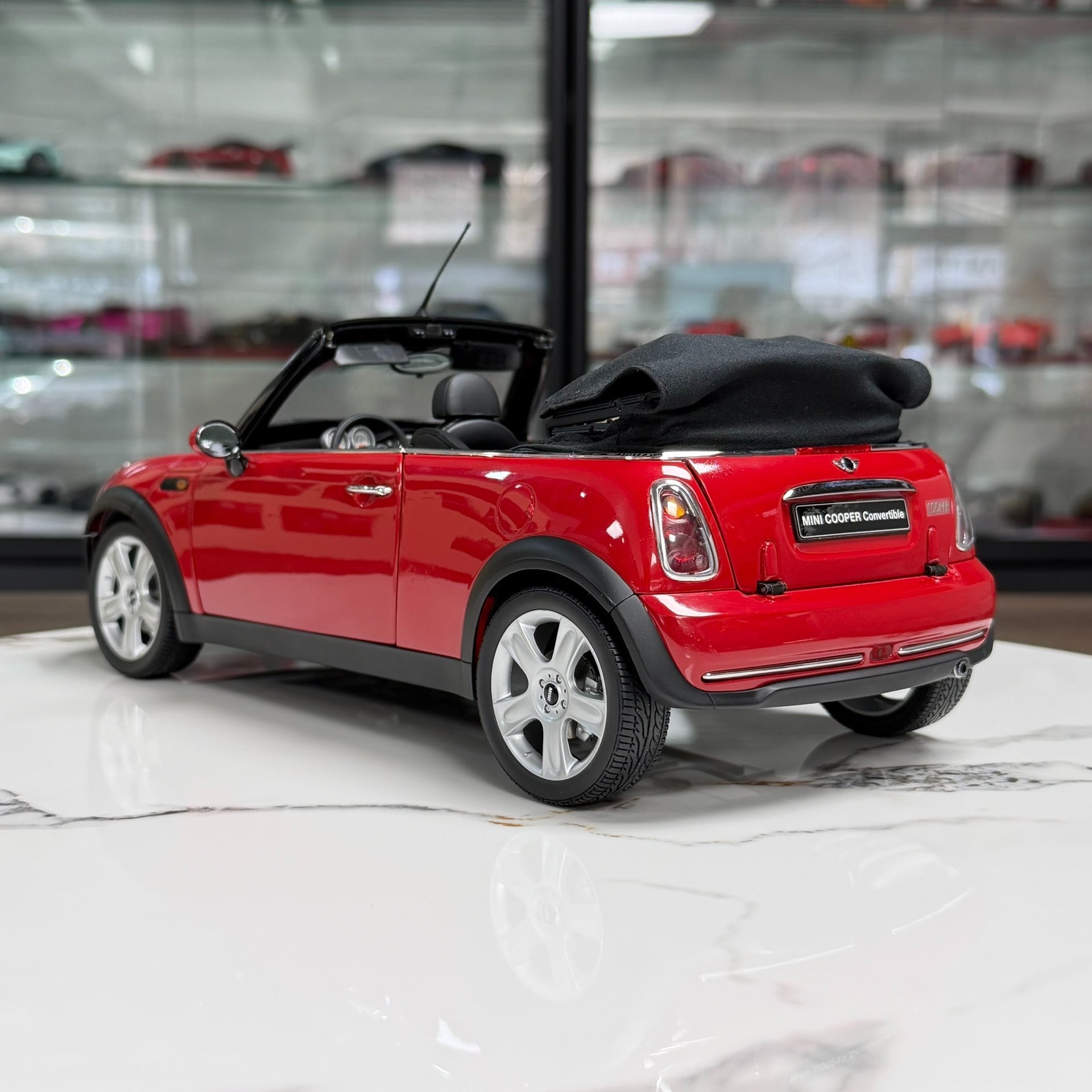 Kyosho MINI Cooper 1:12 Alloy Model image 3