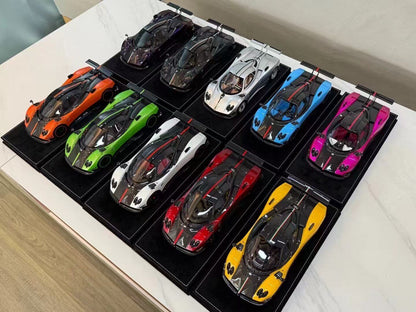 Scale Model 18 Pagani cinque 1:18 - immagine 3