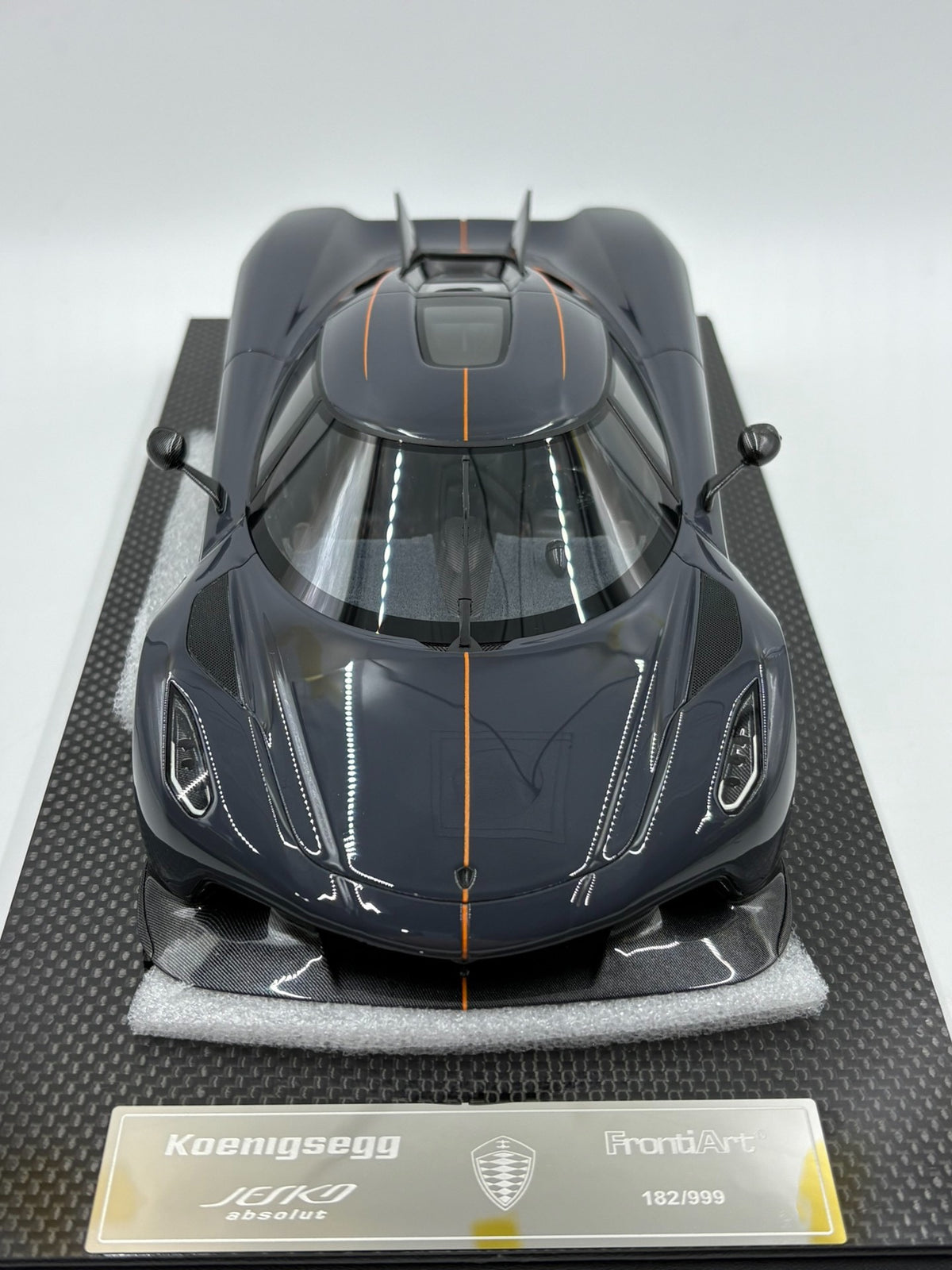 FRONTIART KoenigseggJesko absol 1:18 - immagine 3