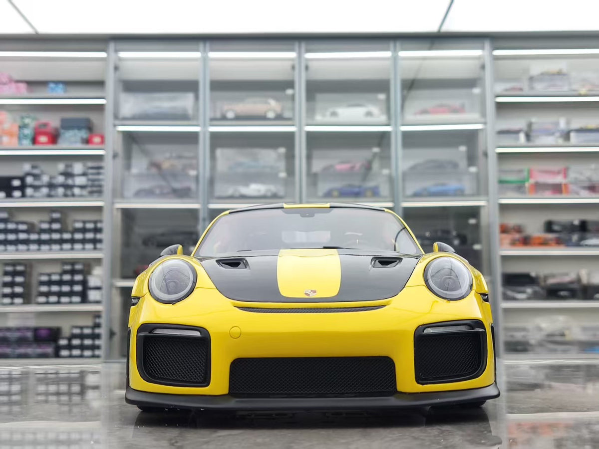 GT Spirit Porsche 911 991.2 RS WP Yellow 1:12 Yellow - immagine 3