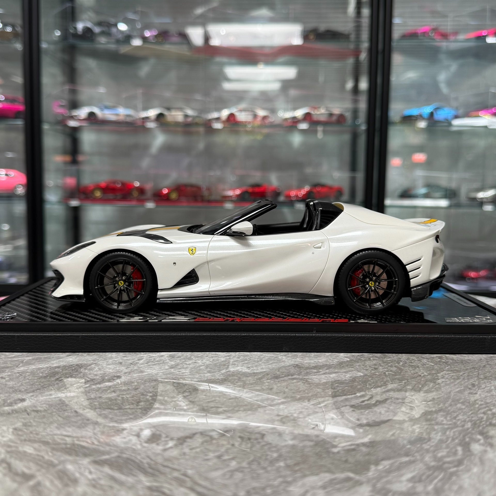 BBR Ferrari 812 Competizione A 1:18 Resin Model image 3