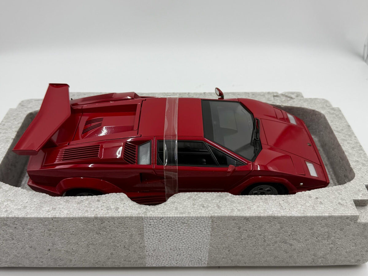 AUTOart LamborghiniCountach RedDiecastModel 1:18 - immagine 3