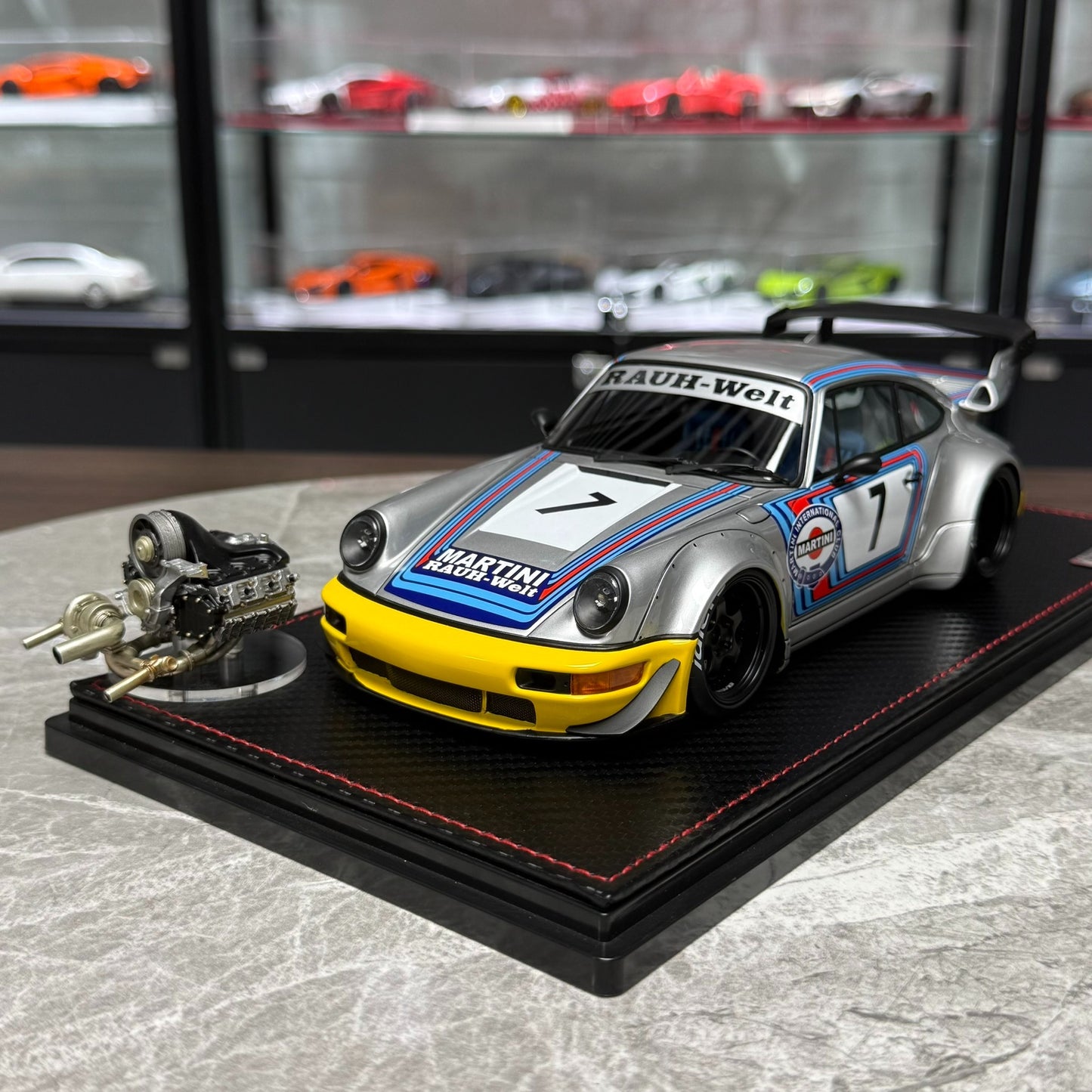 Ignition Model Porsche 964 RWB 1:18 Resin Model image 3