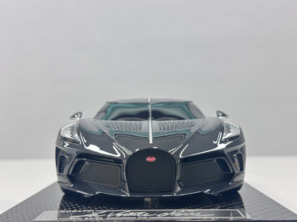 Scale Model 18 Bugatti BlackCarbon Fibre 1:18 - immagine 3