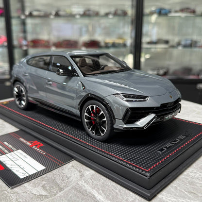 MR Lamborghini URUS S 1:18 Resin Model image 3