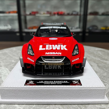 BBA Model Nissan GT-R 35GT-RR L 1:18 Resin Model image 3